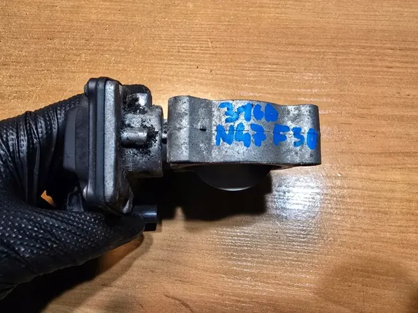 BMW 3 F30 F31 2.0D N47 Luftdrossel 7810752 image 2