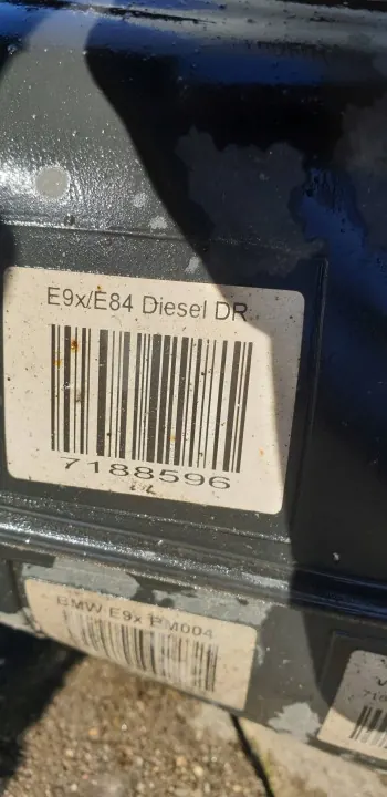 BMW X1 E84 Polttoainesäiliö OEM 7188596 Kokonainen image 6