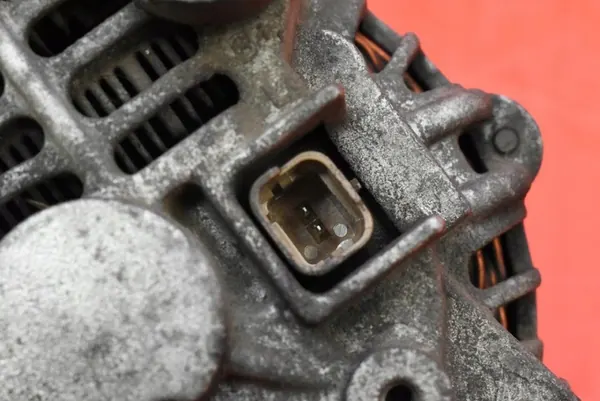 Vaihtovirtageneraattori Renault Megane 2 1.5 DCI 8200120286 image 9