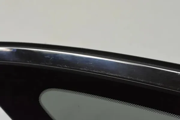 Vidro lateral traseiro esquerdo KIA OEM 87810J7100 - Usado image 3