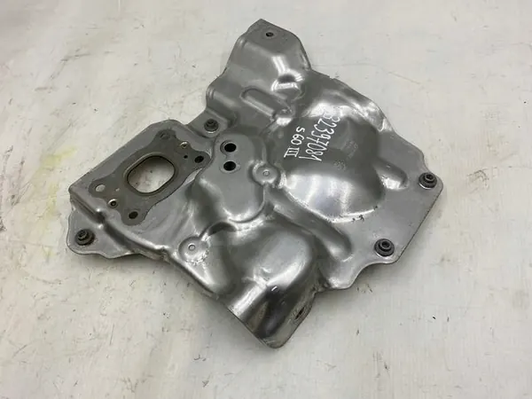 Escudo térmico escape Volvo S60 III OEM 32397081 image 5