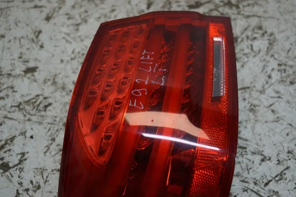 Feu Arrière Gauche BMW E92 - Pièce OEM Occasion image 8