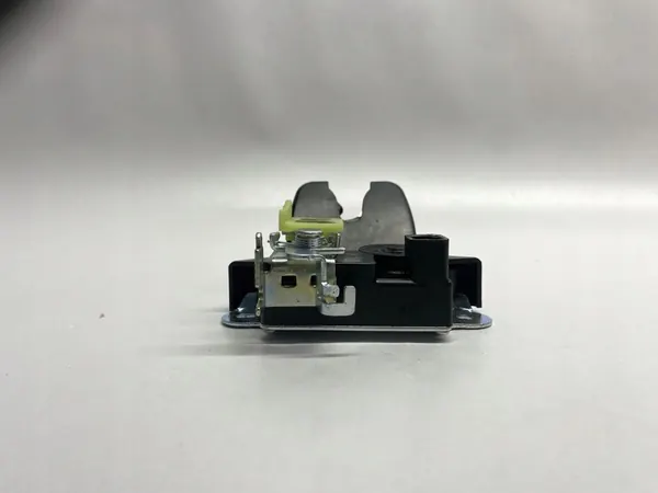 KIA Cerato Tavaratilan lukko 2019 image 2