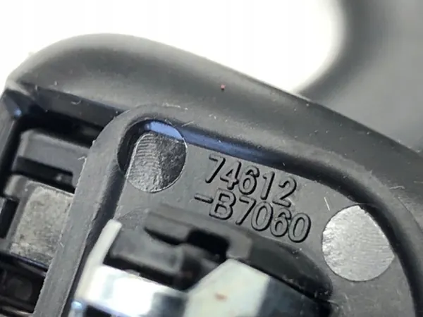 OEM 74612-B7060 takhandtag för Lexus LBX 1.5 image 3