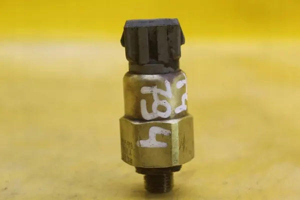 Öldrucksensor OEM 255919081A für VW Transporter T4 image 7