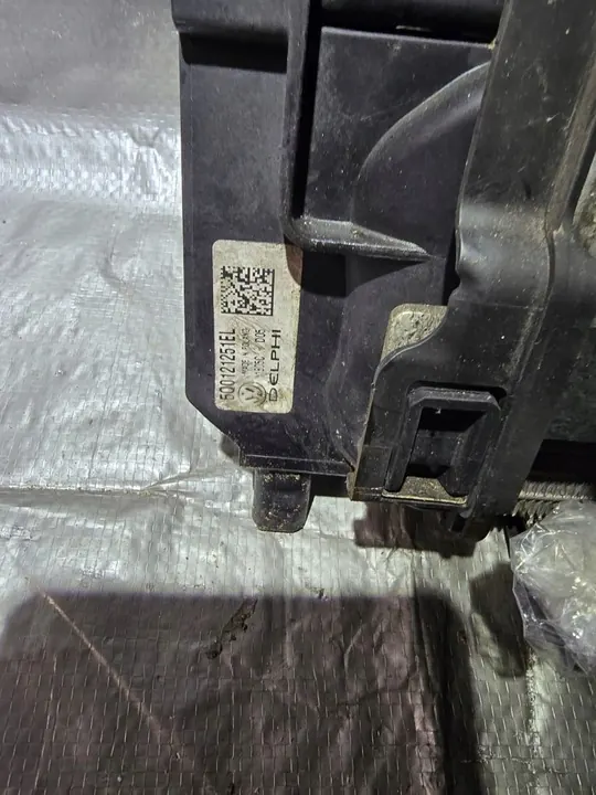 Golf VII 1.6 TDI Kühler mit Ventilator image 7