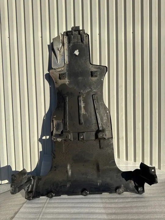 AUDI Q7 2005-2009 Växellåda Skydd 7L0825231A image 6