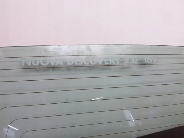Ventana trasera Land Rover Discovery OEM ARA48216 image 3