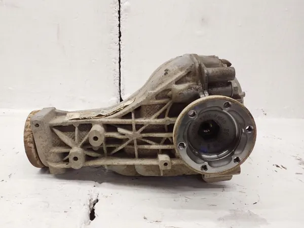 2016 Audi A6 Allroad C7 Rear Differential MNB image 5