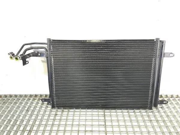 OEM LORK-2050-9621 AC-kondensor för VW Golf VI 1.2 image 3