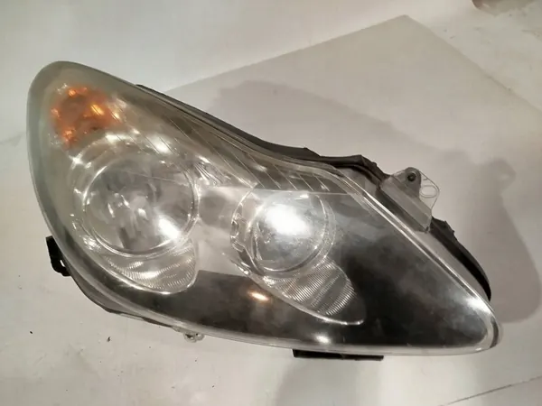 OPEL CORSA D 06-11 Faro Delantero Derecho OEM image 4
