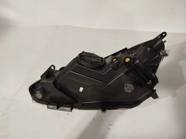 OPEL CORSA D 06-11 Faro Delantero Derecho OEM image 9