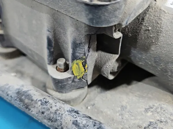 Frein à main électrique OEM 13386364 pour Opel Meriva B image 5