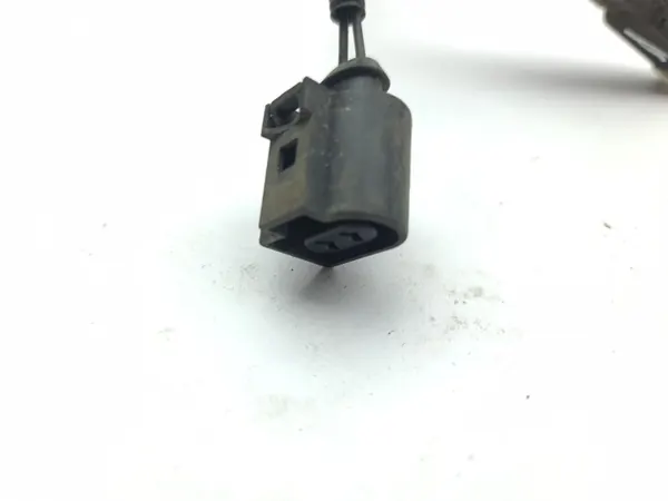 Tubo de suministro AdBlue Audi A4 S4 B9 OEM 8W0131962A image 9