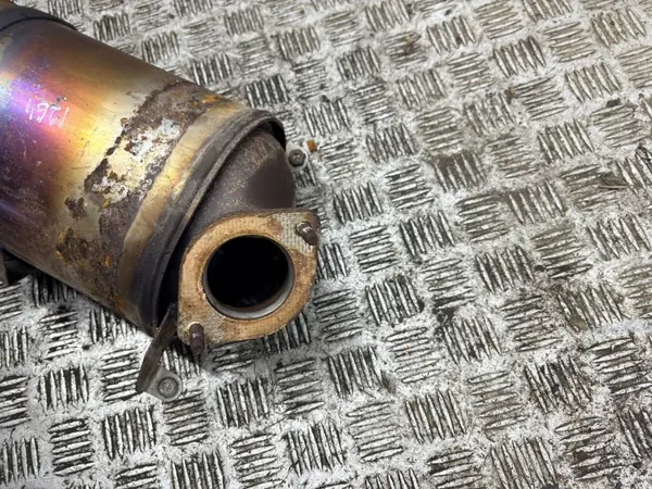 Roetfilter Jeep Cherokee 2015 OEM 68079279AD image 4