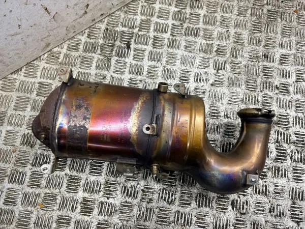 Roetfilter Jeep Cherokee 2015 OEM 68079279AD image 6