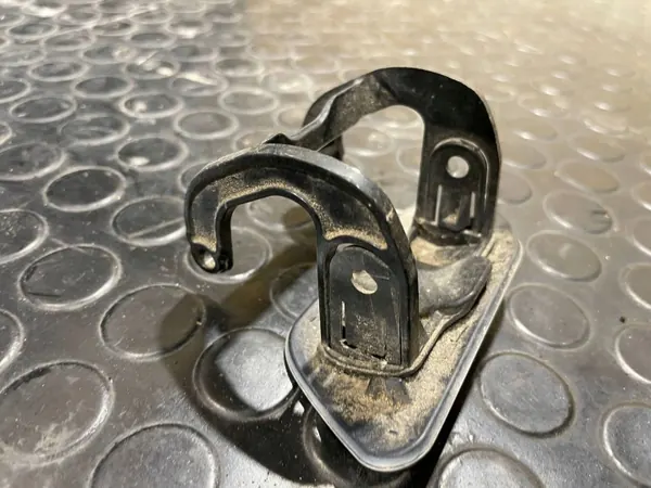 BMW F12 F13 Koplampsproeierkap OEM S2512F313 Rechts Voor image 3