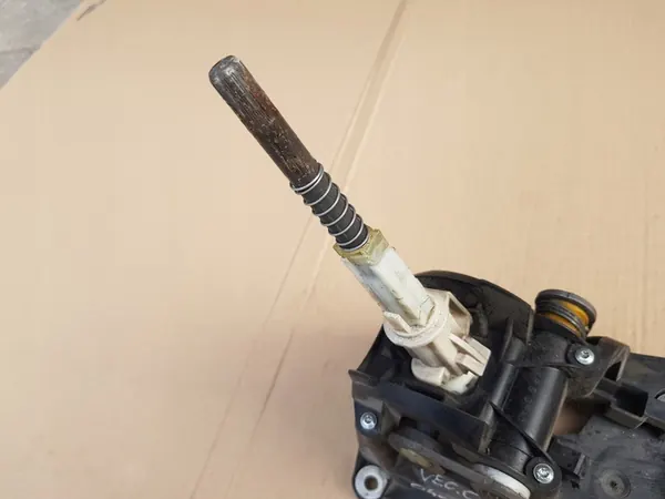 Manuaalivaihteiston valitsin Opel Vectra C 1.9 CDTI image 6