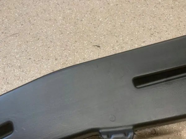 Conduto de ar esquerdo OEM 4KE819501 Audi e-tron image 3