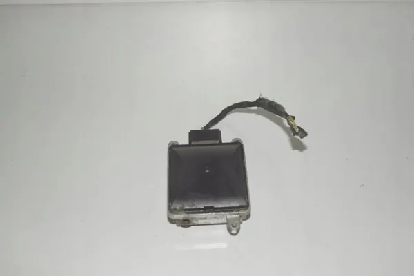Module angle mort BMW F31 OEM 66326871224 image 2