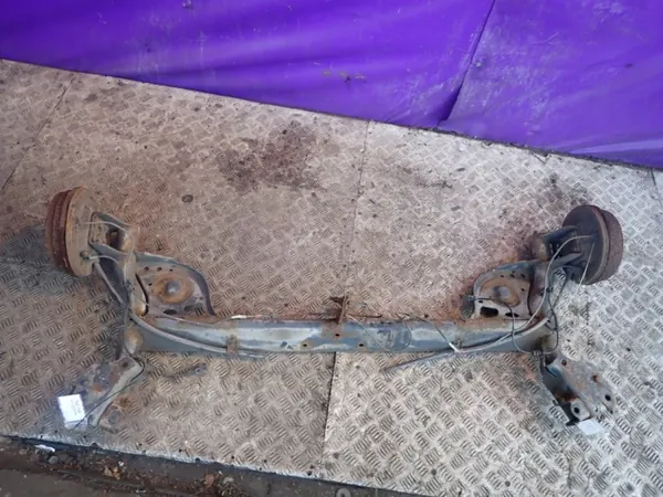 OEM Zawada-341340- taka-akselipalkki Nissan Micralle image 2