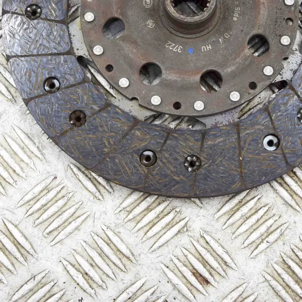 Conjunto de embreagem Mercedes-Benz Vito Tourer (W447) 1.6L OEM 301015679R image 5