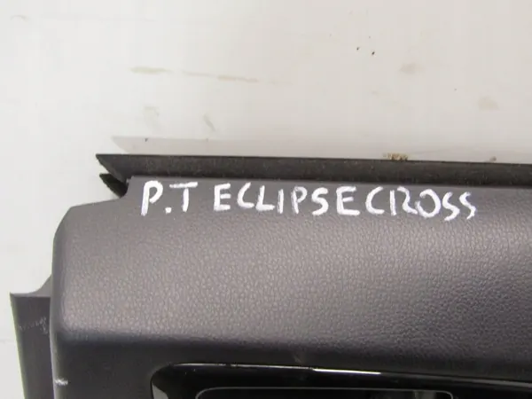 OEM BOCZEK ECLIPSE CROSS Deurbekleding Rechts Achter image 3