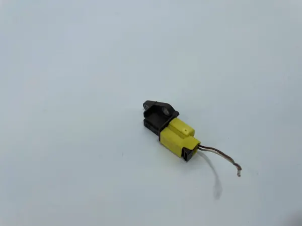 Connecteur de capteur de choc OEM 8K0959651 Audi A4 B8 A5 image 3