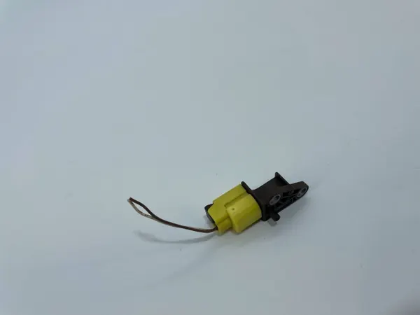 Connecteur de capteur de choc OEM 8K0959651 Audi A4 B8 A5 image 4
