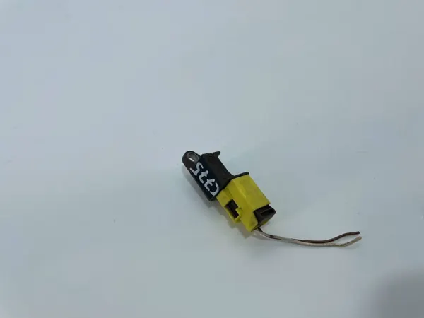 Connecteur de capteur de choc OEM 8K0959651 Audi A4 B8 A5 image 8