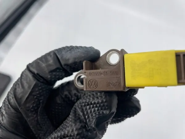 Connecteur de capteur de choc OEM 8K0959651 Audi A4 B8 A5 image 9