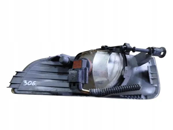 Farol Halógeno Esquerdo Skoda Superb II image 2