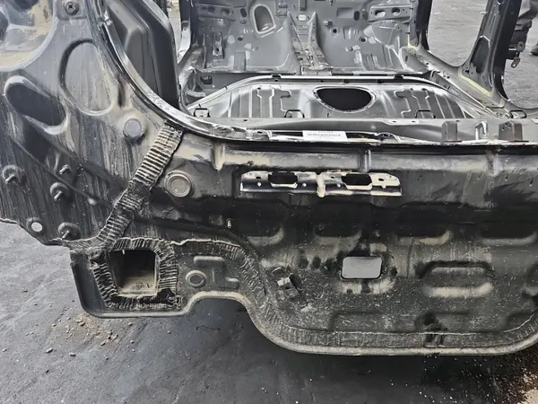Tapete de porta-malas traseiro OEM IMPRK1515555 para i20 III image 3