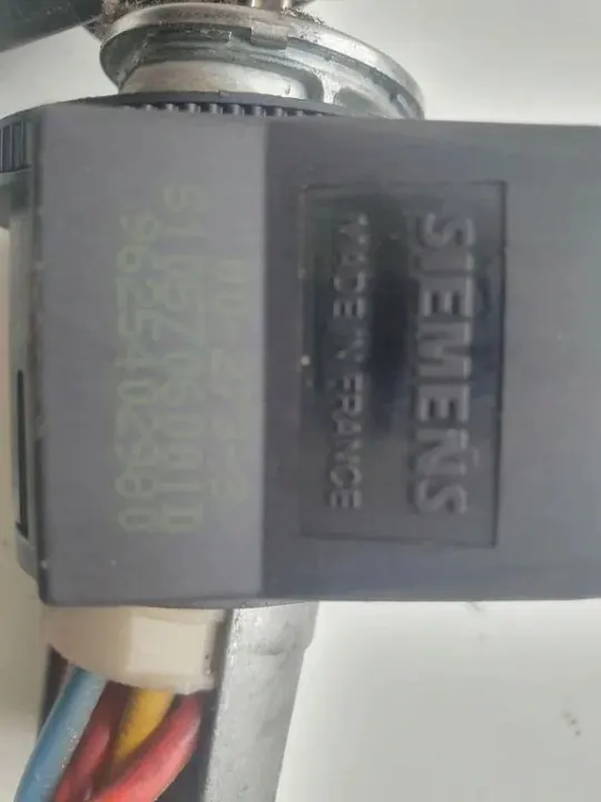 OEM 9625402980 Interruptor de Encendido Peugeot 807 2.0L Diesel image 3