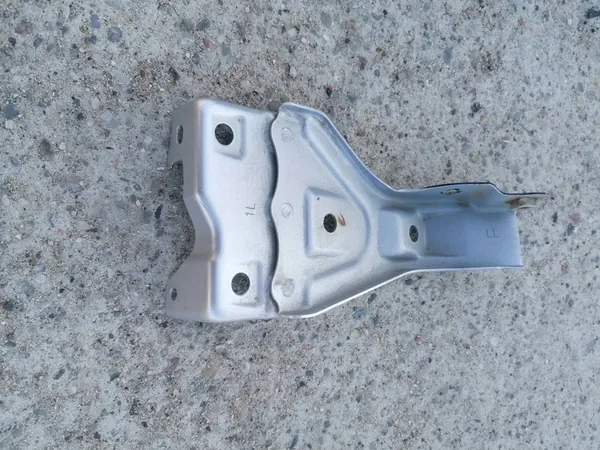 Supporto Sinistro Paraurti Toyota LandCruiser J150 OEM 52103-60270 image 3