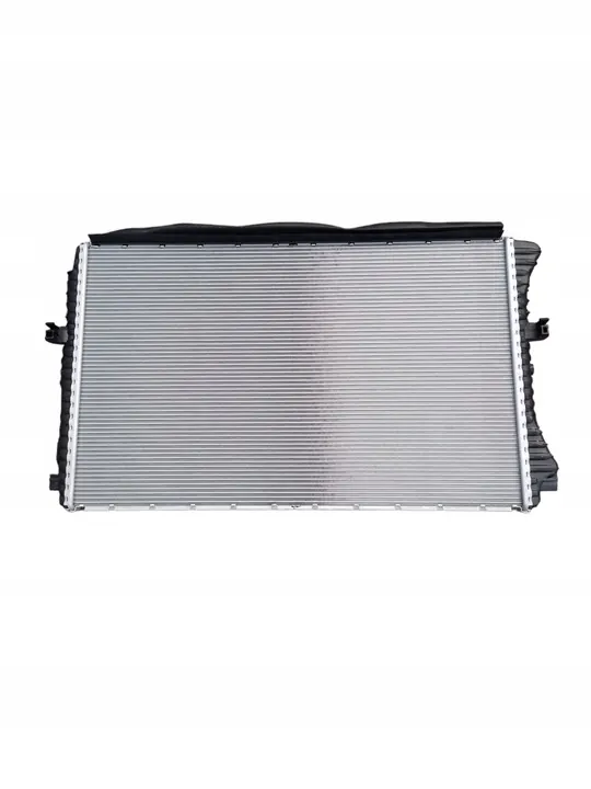 Radiador de agua Volkswagen OE image 3