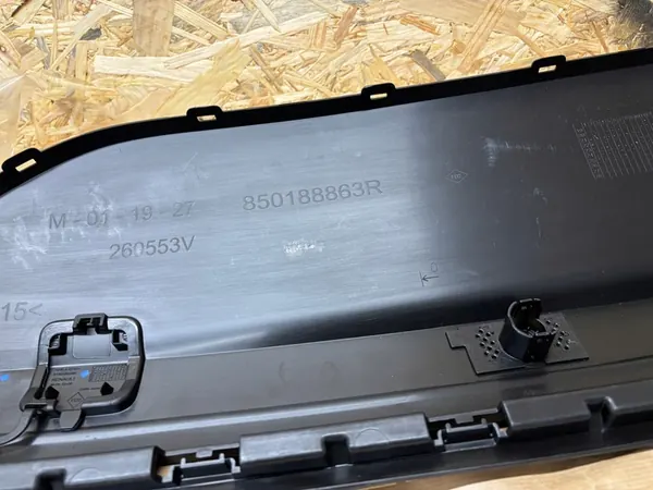 Dacia Sandero III Bakre Stötfångare Spoiler 850188863R image 8