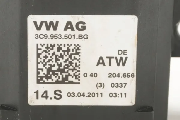 VW Passat B7 Kombischalter OEM 3C9953501BG image 7
