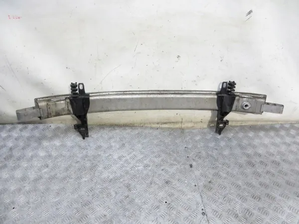 Audi A4 B9 etupuskurin palkki OEM GIS63290 image 4