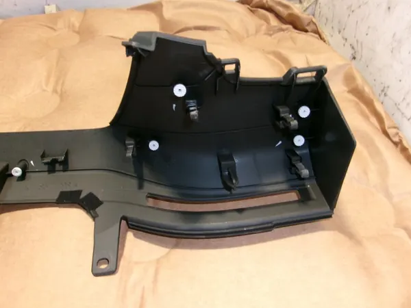 Onder console afdekking Audi A6C8 OEM 4K1857298A image 9