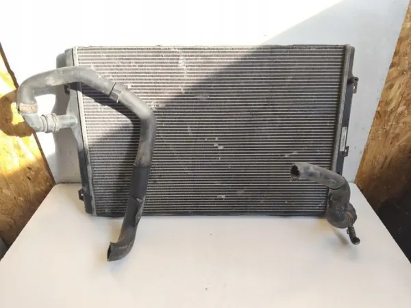 Radiateur d'eau OEM 1K0121251N pour VW Audi 2.0 TDI image 2