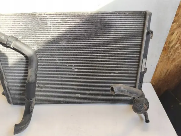 Radiateur d'eau OEM 1K0121251N pour VW Audi 2.0 TDI image 3