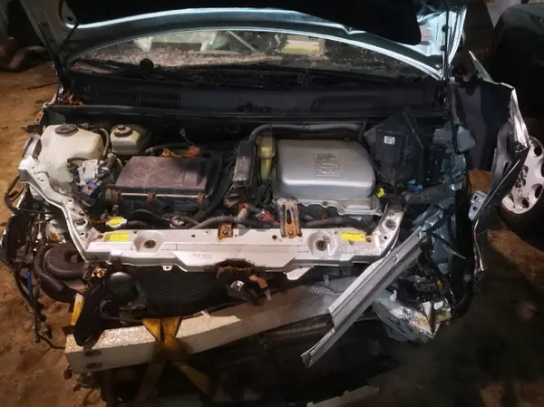 OEM 2333161 Pakoputken keräin Toyota Prius 2005 image 9