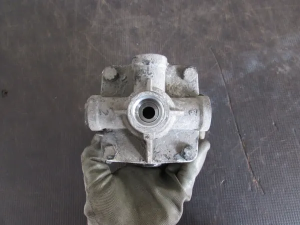 Válvula de ar OEM 81521166089 para MAN TGX Euro 6 image 8
