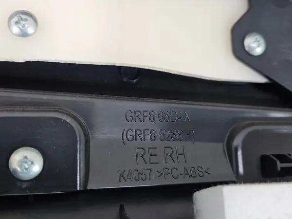 OEM IMPRK1550487 Oikea Takaoven Verhoilu Mazda 6 III image 6