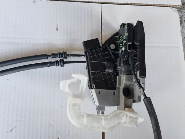 HYUNDAI TUCSON III 15-20 Fram Höger Dörrlås 5PIN image 2