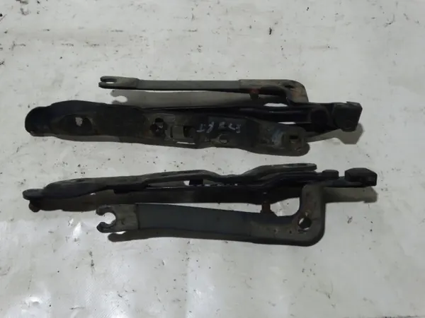 BMW OEM 8221195 Bakluckfjäder Höger/Vänster image 2