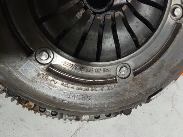 EMBREAGEM AUDI SEAT SKODA VW 1.0 TSI DLA image 2