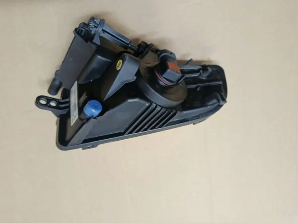 Halógeno Parachoques Delantero Izquierdo OEM 8V0941699D Audi A3 8V image 5