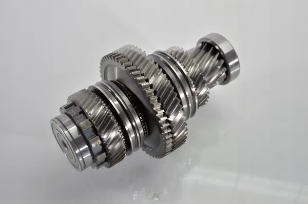 Mercedes-Benz Växellådsaxel OEM 065.21 Begagnad image 2